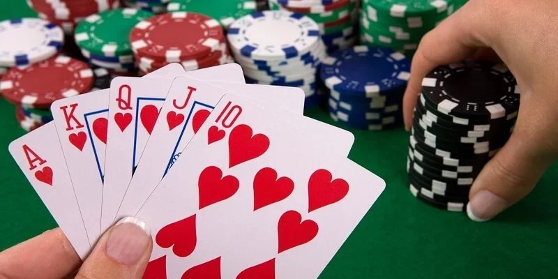 Bí quyết xử lý khi sở hữu thùng phá sảnh trong Poker